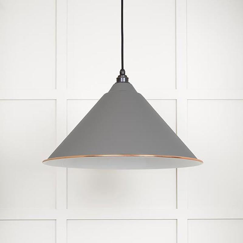 White Gloss Hockley Pendant-From The Anvil-Bluff-nirohome
